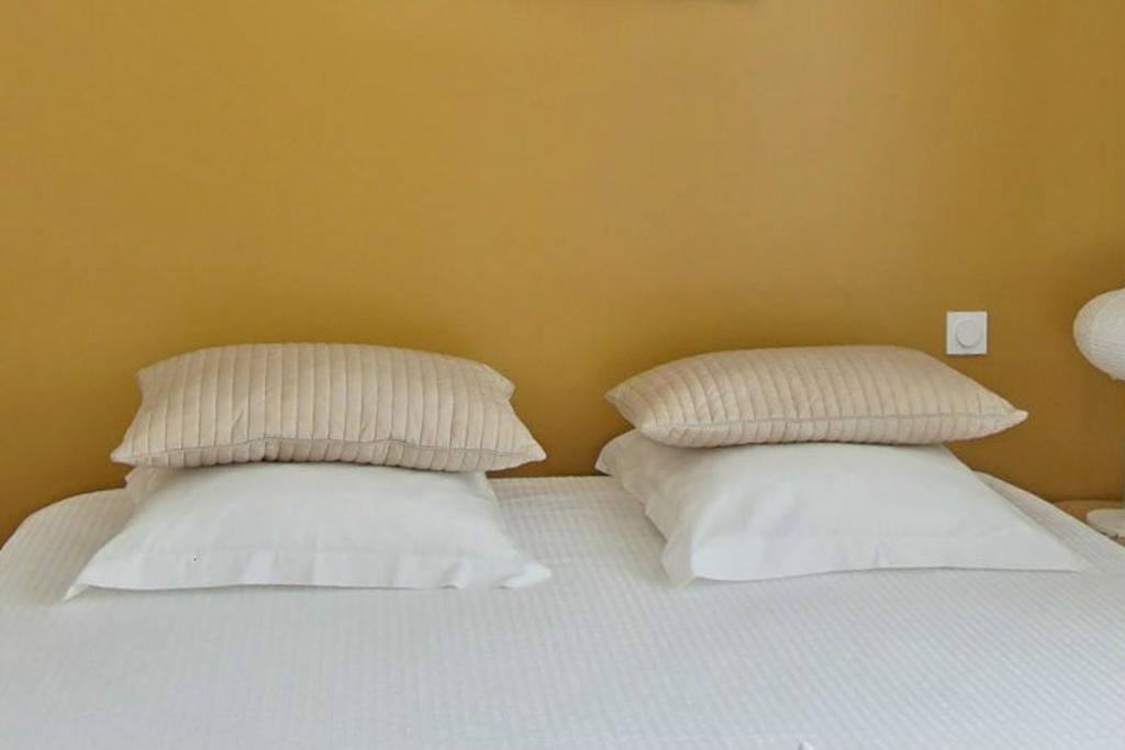 Les Salorges Apartment เลอครัวซิก ห้อง รูปภาพ